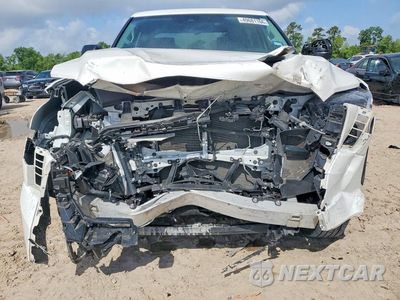 Piąte zdjęcie samochodu w środku: 2024 TOYOTA TUNDRA SR5 VIN:5TFLA5DB6RX169379 - miniatura