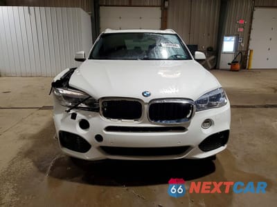 Piąte zdjęcie samochodu w środku: 2017 BMW X5 XDRIVE35I VIN:5UXKR0C59H0V66559 - miniatura