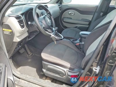 Zdjęcie 7 z 12 samochodu: 2016 KIA SOUL BASE VIN:KNDJN2A27G7303893 - miniatura