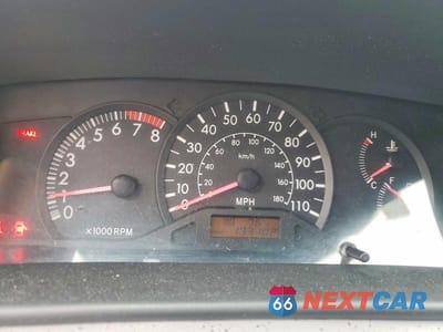 Zdjęcie 9 z 12 samochodu: 2004 TOYOTA COROLLA CE VIN:1NXBR32E34Z305060 - miniatura