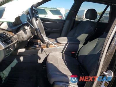 Zdjęcie 7 z 14 samochodu: 2018 BMW X5 SDRIVE35I VIN:5UXKR2C5XJ0Z19540 - miniatura