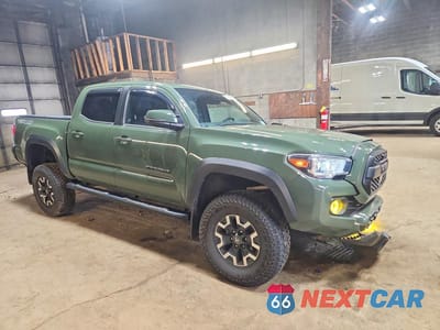 Czwarte zdjęcie samochodu z boku: 2021 TOYOTA TACOMA TRD OFF-ROAD VIN:3TYCZ5AN8MT049044 - miniatura