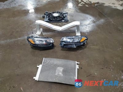 Zdjęcie 13 z 13 samochodu: 2023 JEEP COMPASS LATITUDE VIN:3C4NJDBN9PT561913 - miniatura