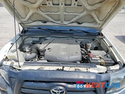 Zdjęcie 12 z 12 samochodu: 2008 TOYOTA TACOMA DOUBLE CAB VIN:5TELU42N38Z580101 - miniatura