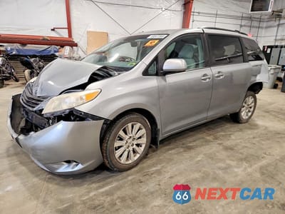 2011 TOYOTA SIENNA LE 5TDJK3DC3BS006654 - główne zdjęcie licytacji z USA - miniatura
