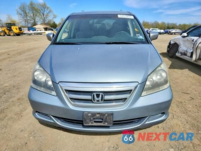 Piąte zdjęcie samochodu w środku: 2006 HONDA ODYSSEY EX VIN:5FNRL38406B105896 - miniatura