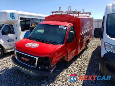 2017 GMC SAVANA CUTAWAY G3500 1GD07RFG7H1131741 - główne zdjęcie licytacji z USA - miniatura