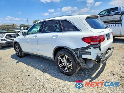 Drugie zdjęcie samochodu z przodu: 2020 MERCEDES-BENZ GLC 300 4MATIC VIN:WDC0G8EB1LF755013 - miniatura
