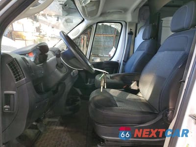 Zdjęcie 7 z 13 samochodu: 2020 RAM PROMASTER 2500 DELIVERY VAN VIN:3C6TRVDG9LE101564 - miniatura