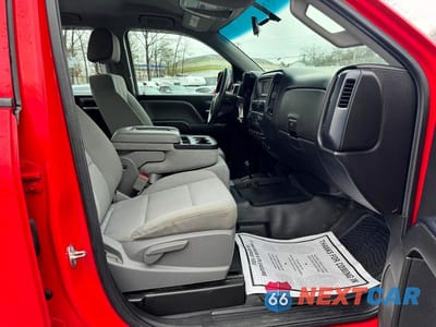 Zdjęcie 9 z 11 samochodu: 2016 CHEVROLET SILVERADO K1500 VIN:1GCVKNEH4GZ395351 - miniatura