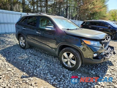 Czwarte zdjęcie samochodu z boku: 2012 KIA SORENTO EX VIN:5XYKUDA61CG265709 - miniatura