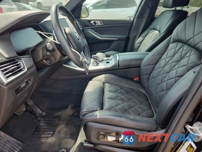 Zdjęcie 7 z 14 samochodu: 2023 BMW X5 XDRIVE45E VIN:5UXTA6C05P9R81021 - miniatura