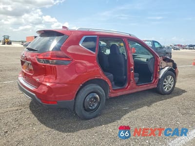 Trzecie zdjęcie samochodu z tyłu: 2018 NISSAN ROGUE S VIN:5N1AT2MT9JC842729 - miniatura