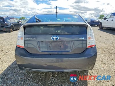 Zdjęcie 6 z 12 samochodu: 2010 TOYOTA PRIUS III VIN:JTDKN3DU2A0206561 - miniatura