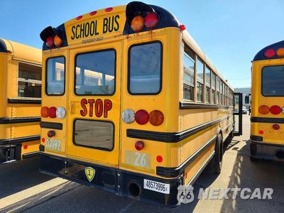 Czwarte zdjęcie samochodu z boku: 2011 IC CORPORATION CE SERIES SCHOOL - SCHOOL BUS VIN:4DRBUSKNXBB374815 - miniatura