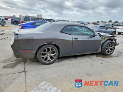Trzecie zdjęcie samochodu z tyłu: 2015 DODGE CHALLENGER SXT PLUS VIN:2C3CDZBG8FH906339 - miniatura