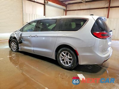 Drugie zdjęcie samochodu z przodu: 2026 CHRYSLER PACIFICA SELECT VIN:2C4RC1BGXTR174828 - miniatura