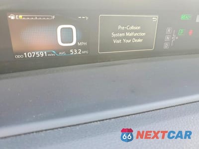 Zdjęcie 9 z 13 samochodu: 2017 TOYOTA PRIUS THREE VIN:JTDKARFU8H3046920 - miniatura