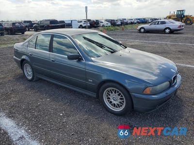Czwarte zdjęcie samochodu z boku: 2001 BMW 525 I AUTOMATIC VIN:WBADT43401GX27563 - miniatura