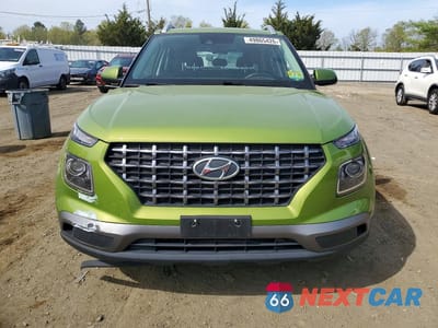 Piąte zdjęcie samochodu w środku: 2021 HYUNDAI VENUE SEL VIN:KMHRC8A38MU082401 - miniatura