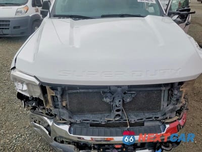 Zdjęcie 11 z 12 samochodu: 2023 FORD F350 SUPER DUTY VIN:1FT8W3BT5PEC38451 - miniatura