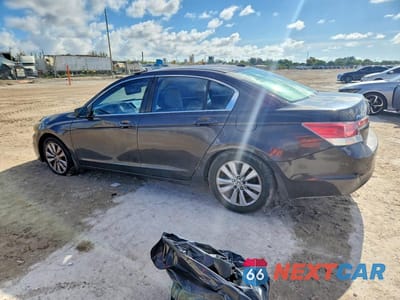 Drugie zdjęcie samochodu z przodu: 2011 HONDA ACCORD EXL VIN:1HGCP2F84BA072187 - miniatura