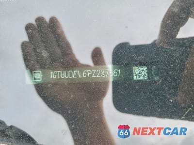 Zdjęcie 12 z 12 samochodu: 2023 GMC SIERRA K1500 SLT VIN:1GTUUDEL6PZ287561 - miniatura