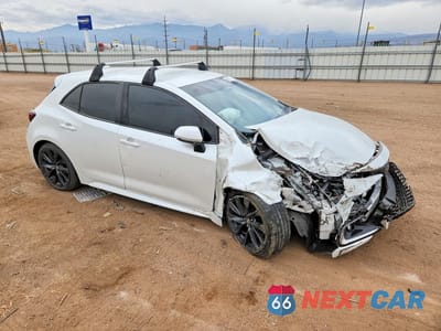 Czwarte zdjęcie samochodu z boku: 2024 TOYOTA COROLLA HATCHBACK XSE VIN:JTNC4MBE8R3231933 - miniatura