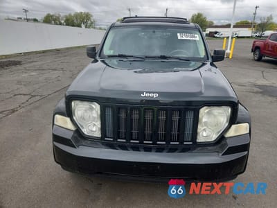 Piąte zdjęcie samochodu w środku: 2012 JEEP LIBERTY SPORT VIN:1C4PJMAK7CW144097 - miniatura