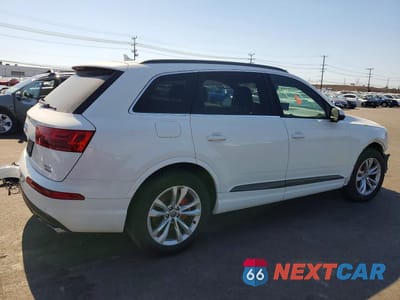 Trzecie zdjęcie samochodu z tyłu: 2017 AUDI Q7 PRESTIGE VIN:WA1VAAF76HD021611 - miniatura