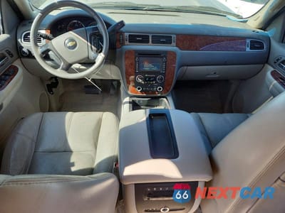 Zdjęcie 8 z 12 samochodu: 2007 CHEVROLET SUBURBAN K1500 VIN:3GNFK16387G145571 - miniatura