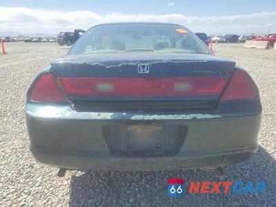 Zdjęcie 6 z 12 samochodu: 2000 HONDA ACCORD EX VIN:1HGCG2255YA041471 - miniatura