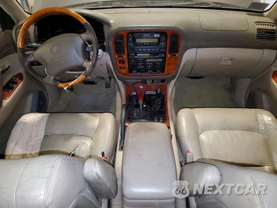 Zdjęcie 8 z 13 samochodu: 2000 LEXUS LX 470 BASE VIN:JT6HT00W9Y0126889 - miniatura