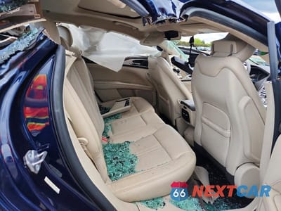 Zdjęcie 10 z 12 samochodu: 2017 LINCOLN MKZ SELECT VIN:3LN6L5D95HR619613 - miniatura