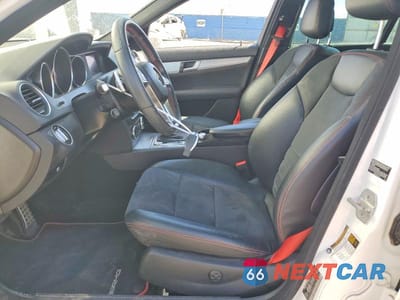 Zdjęcie 7 z 12 samochodu: 2014 MERCEDES-BENZ C 300 4MATIC VIN:WDDGF8AB5ER316062 - miniatura