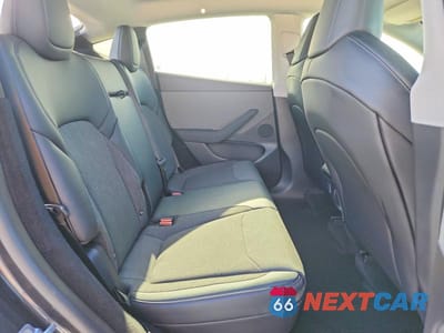 Zdjęcie 10 z 13 samochodu: 2026 TESLA MODEL Y VIN:7SAYGDED2TA603958 - miniatura