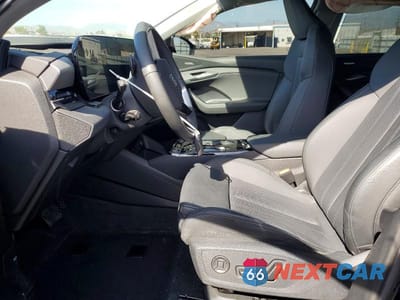 Zdjęcie 7 z 13 samochodu: 2025 AUDI Q6 E-TRON PREMIUM PLUS VIN:WA124BGF2SA058217 - miniatura
