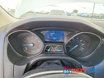 Zdjęcie 9 z 12 samochodu: 2014 FORD FOCUS SE VIN:1FADP3F21EL374636 - miniatura