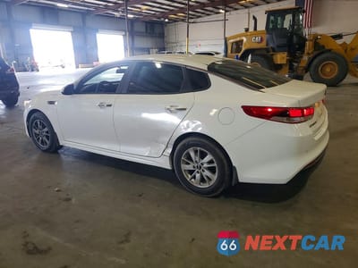 Drugie zdjęcie samochodu z przodu: 2018 KIA OPTIMA LX VIN:5XXGT4L32JG231727 - miniatura