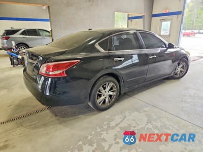 Trzecie zdjęcie samochodu z tyłu: 2013 NISSAN ALTIMA 2.5 VIN:1N4AL3AP3DN410590 - miniatura