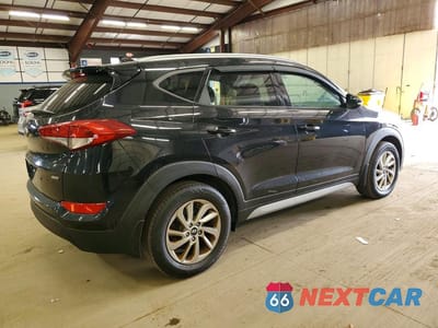 Trzecie zdjęcie samochodu z tyłu: 2017 HYUNDAI TUCSON SE PLUS VIN:KM8J3CA40HU456949 - miniatura