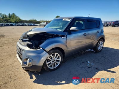 2018 KIA SOUL + KNDJP3A53J7510556 - główne zdjęcie licytacji z USA - miniatura