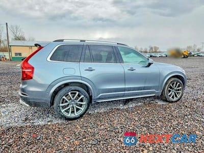 Trzecie zdjęcie samochodu z tyłu: 2018 VOLVO XC90 T5 VIN:YV4102PKXJ1357475 - miniatura