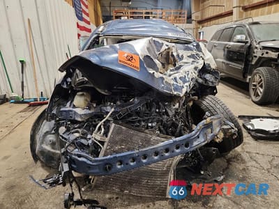 Piąte zdjęcie samochodu w środku: 2018 FORD ESCAPE VIN:1FMCU0F73JUA79014 - miniatura