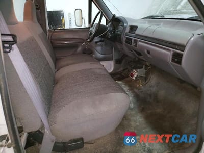 Zdjęcie 10 z 11 samochodu: 1997 FORD F350 VIN:1FDKF37G2VEB09481 - miniatura