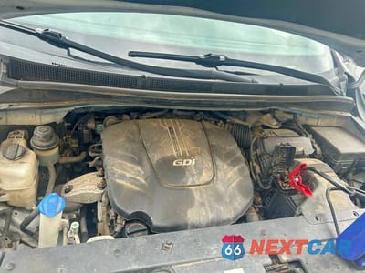 Zdjęcie 7 z 10 samochodu: 2017 KIA SEDONA L VIN:KNDMA5C18H6264737 - miniatura