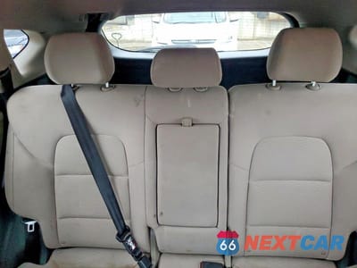 Zdjęcie 10 z 13 samochodu: 2019 HYUNDAI TUCSON VALUE VIN:KM8J33A47KU977917 - miniatura
