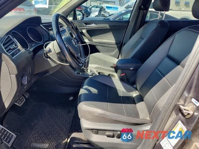 Zdjęcie 7 z 13 samochodu: 2021 VOLKSWAGEN TIGUAN SE VIN:3VV2B7AX2MM081577 - miniatura