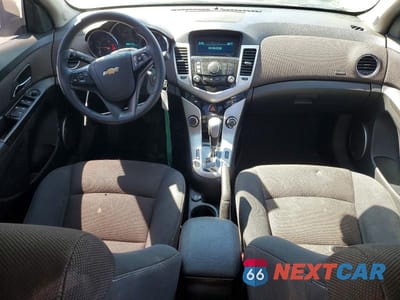 Zdjęcie 8 z 13 samochodu: 2016 CHEVROLET CRUZE LIMITED LT VIN:1G1PE5SB7G7100909 - miniatura