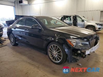 Czwarte zdjęcie samochodu z boku: 2016 MERCEDES-BENZ CLA 250 4MATIC VIN:WDDSJ4GB6GN287593 - miniatura